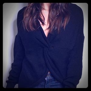 #28 🆕️🆕️SUPER SOFT KNIT SWEATER